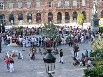 Ici place Kléber, Strasbourg 2008. Merci à Vincent Hanrion pour la photo.